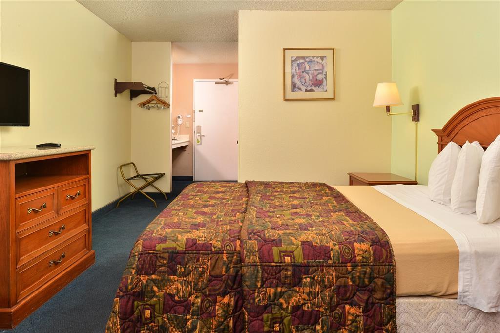 Studio 6 Suites Delano, Ca Room photo
